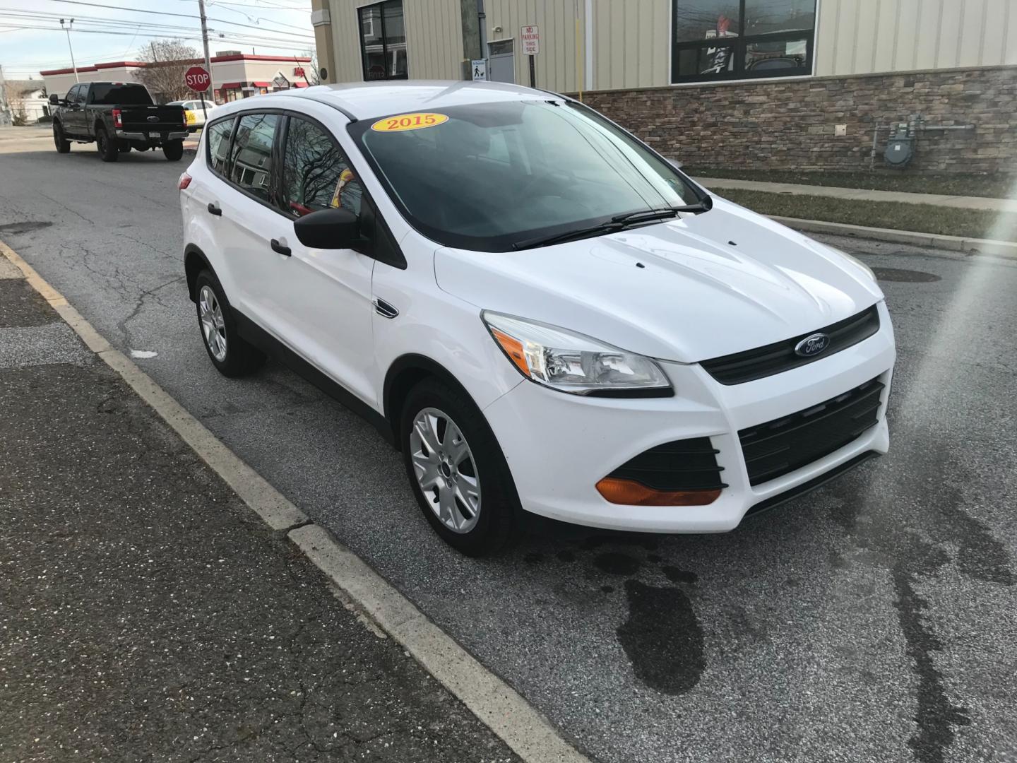 2015 White /Gray Ford Escape S (1FMCU0F72FU) with an 2.5 V4 engine, Automatic transmission, located at 577 Chester Pike, Prospect Park, PA, 19076, (610) 237-1015, 39.886154, -75.302338 - Photo#3